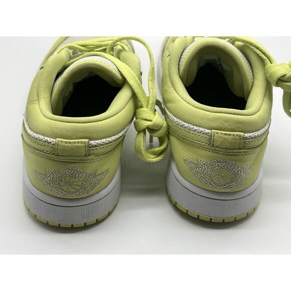 Air Jordan 1 Low Limelight Women’s Size 8 Dh9619-103 Line Green & White EUR39 - Picture 7 of 16